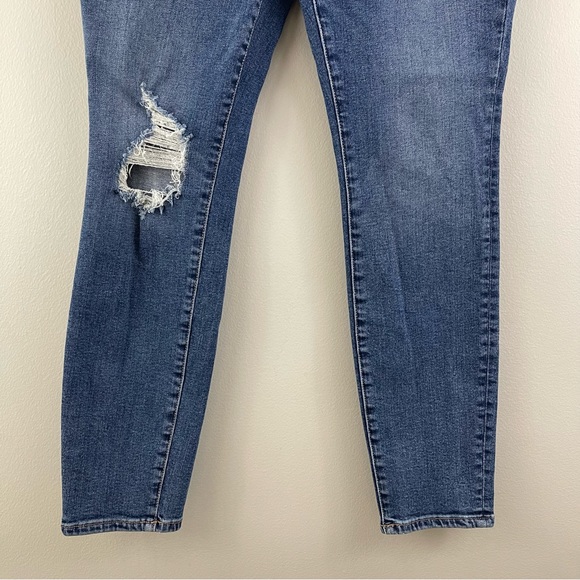 GOOD AMERICAN Navy Wash High Waisted Good Waist Distressed Knee Skinny Jeans - Picture 5 of 13